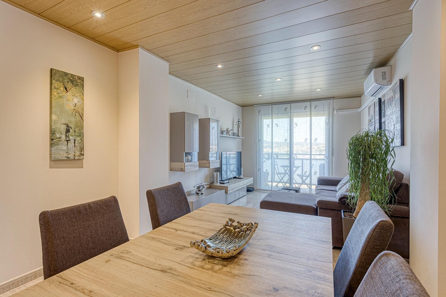 Living room of Flat for sale in Vilanova del Camí  with Air Conditioner, Terrace and Balcony