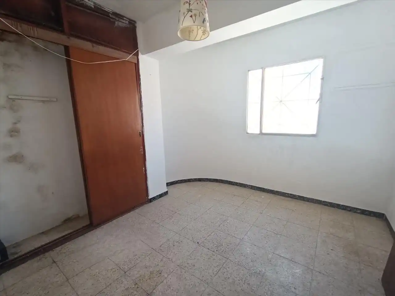 Dormitori de Pis en venda en Lora del Río