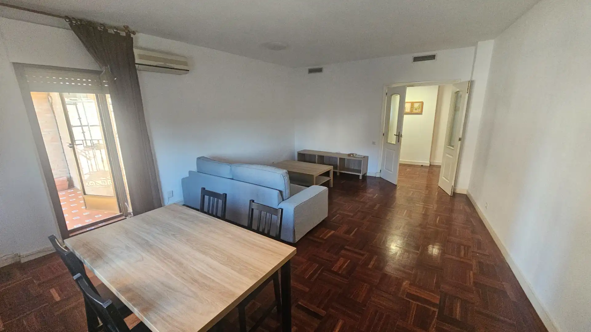 Sala de estar de Piso de alquiler en Argés con Aire acondicionado, Calefacción y Parquet