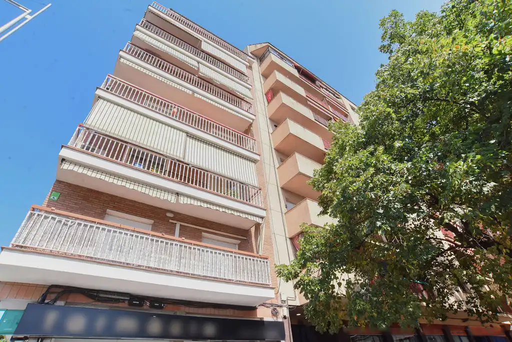Vista exterior de Pis en venda en Granollers amb Aire condicionat i Calefacció