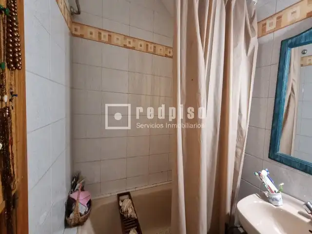 Dormitori de Casa o xalet en venda en Colmenar Viejo amb Aire condicionat, Calefacció i Jardí privat