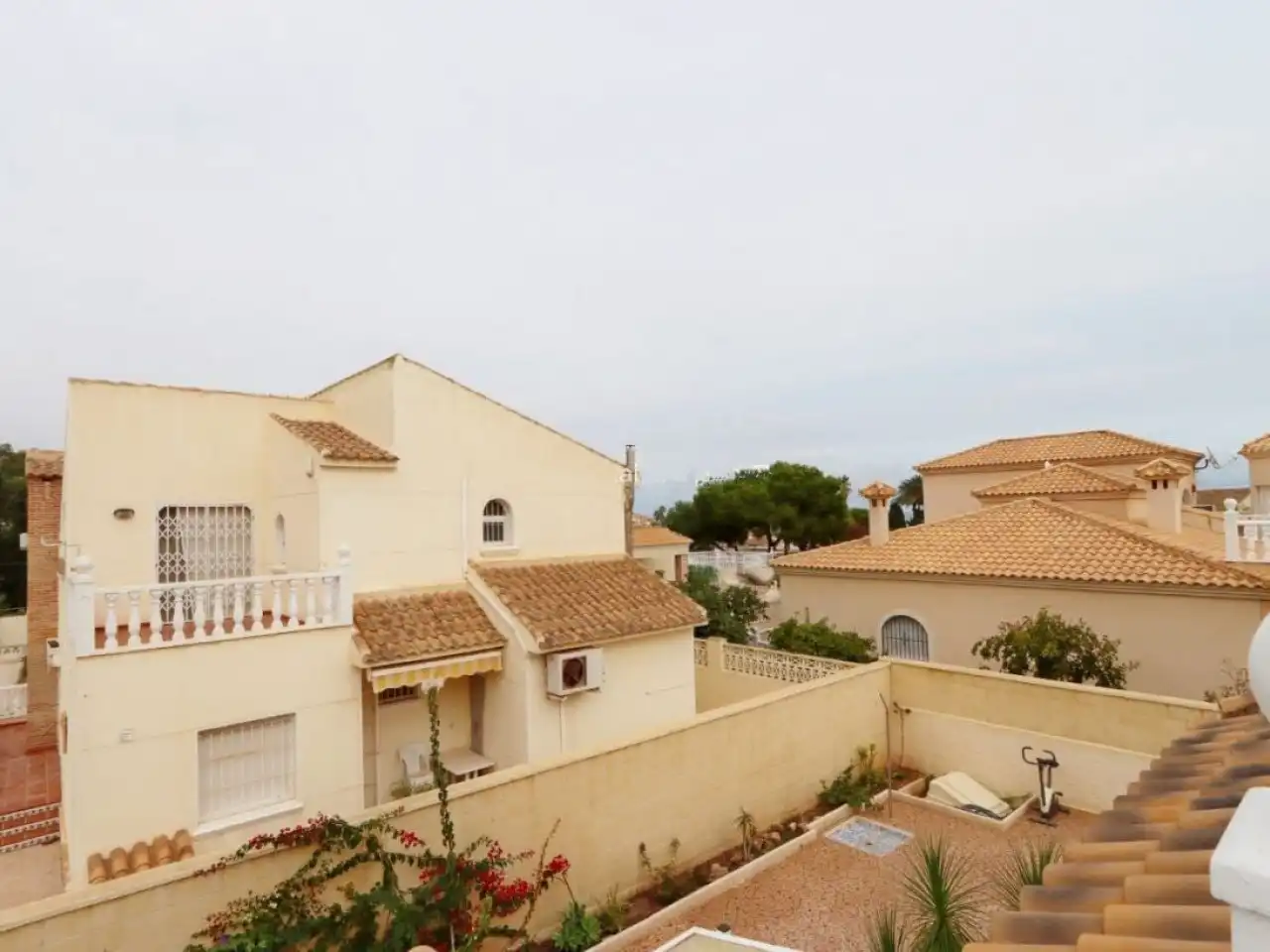Exterior view of Houses for sale in Orihuela  with Air Conditioner, Heating and Private garden