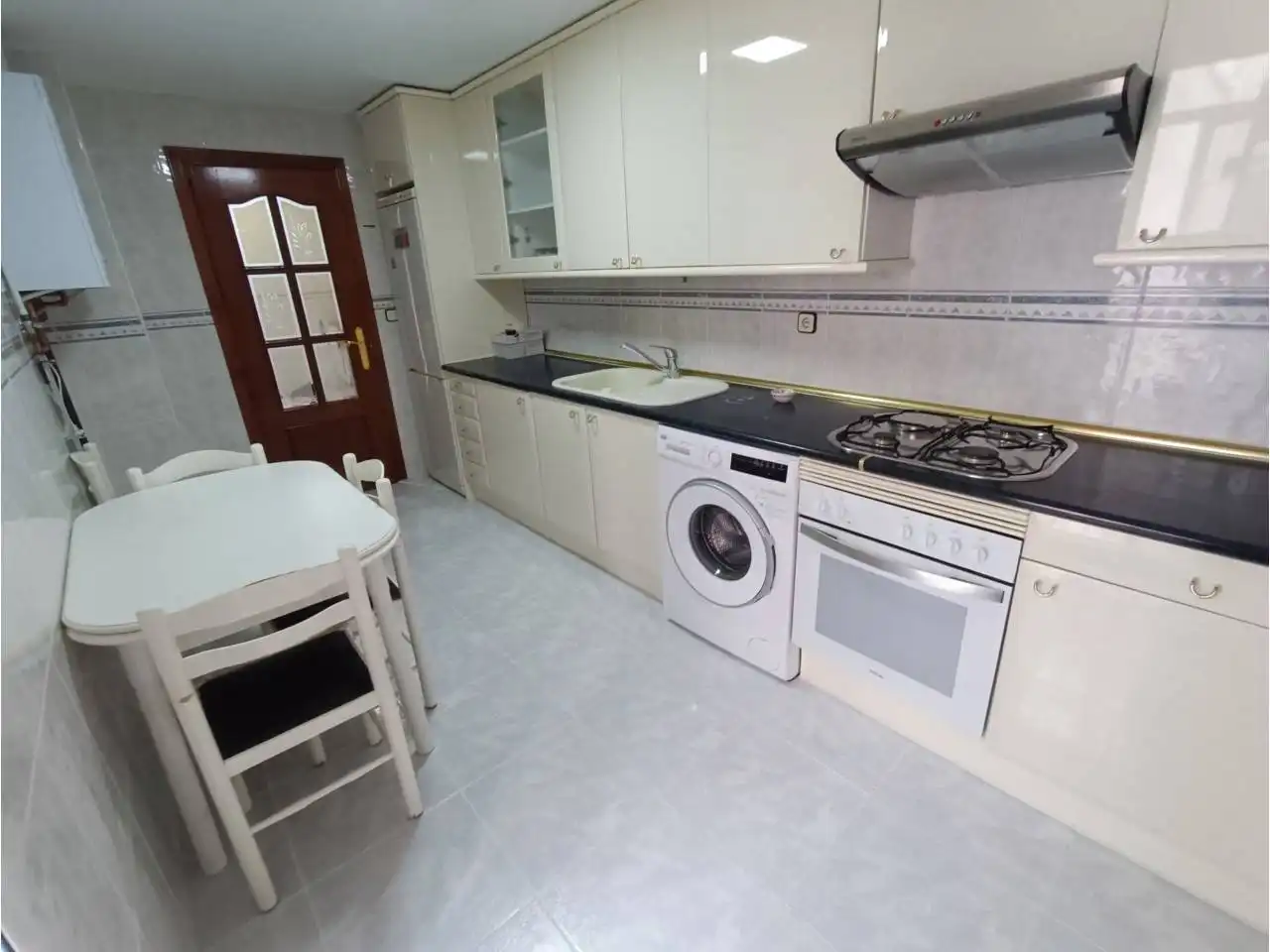 Kitchen of Flat for rent in El Arroyo - La Fuente