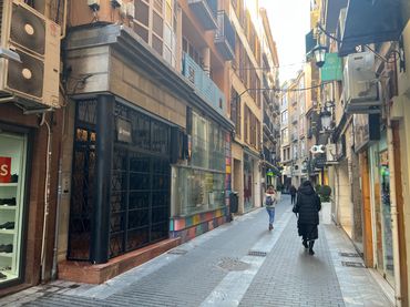 Local comercial de lloguer a Calle Sociedad 14