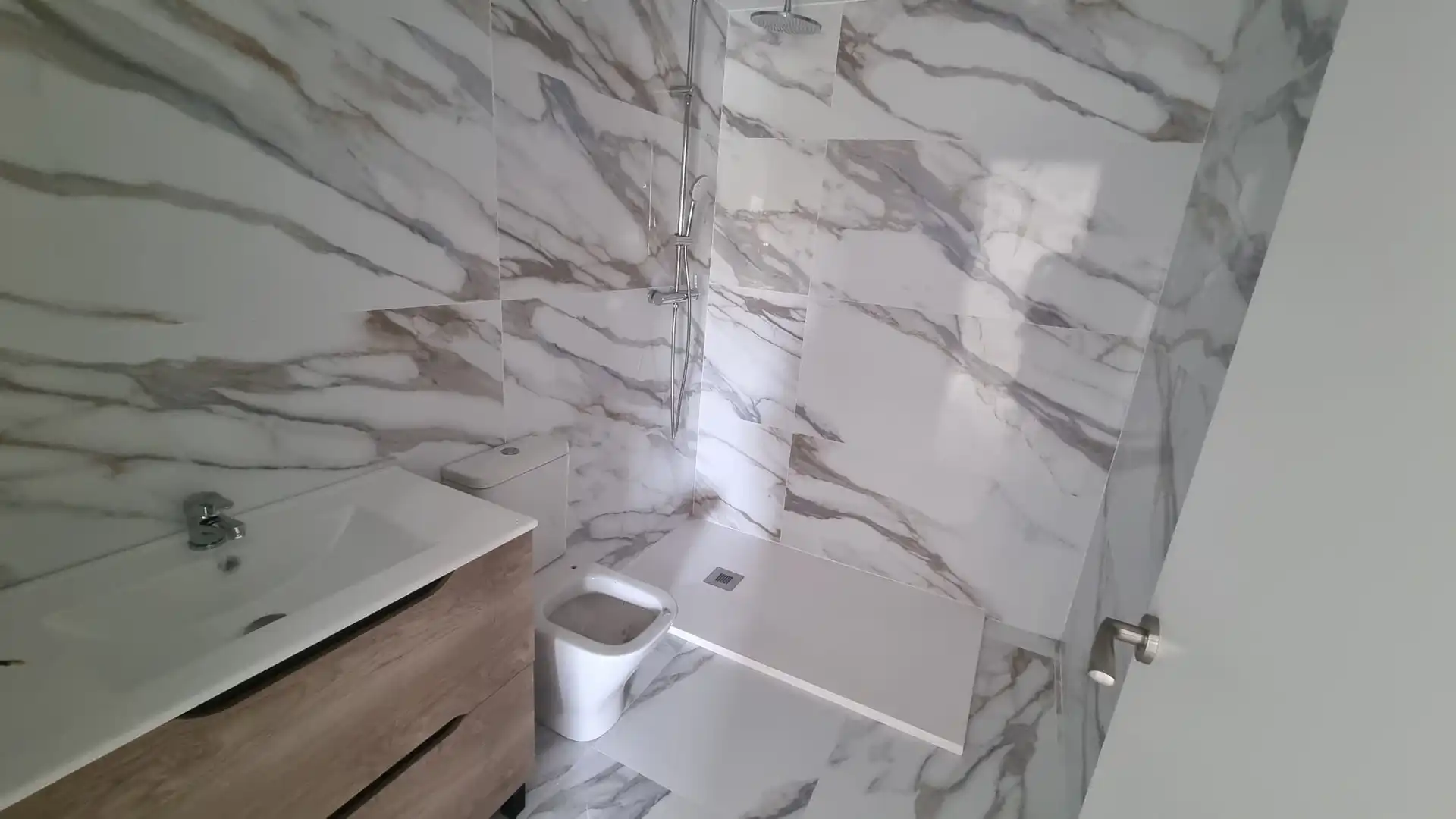 Bathroom of Apartments for sale in Dénia