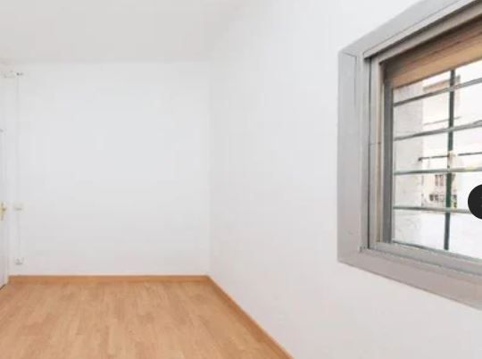 Habitación de Piso en venta en L'Hospitalet de Llobregat