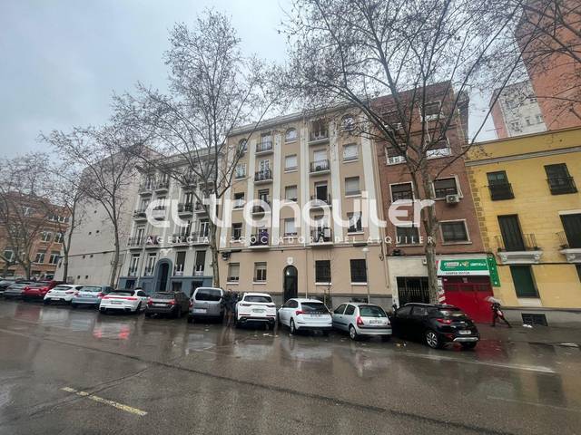 Piso en Alquiler en Avenida Pablo Iglesias en Ciudad Universitaria