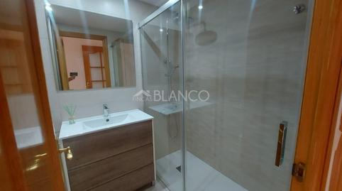 Foto 5 de Dúplex de alquiler en Sant Andreu de la Barca, Barcelona