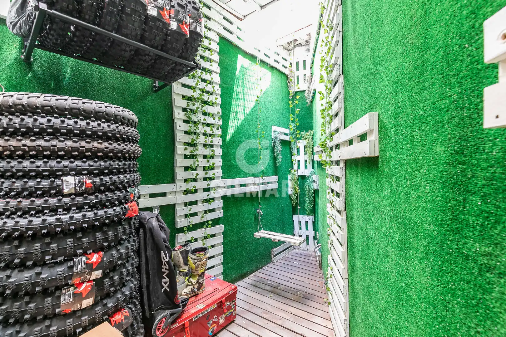 Jardín de Piso en venta en Madrid con Calefacción y Balcón