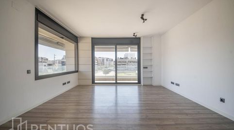 Photo 2 of Flat for rent in Del Progrés, Port, Badalona