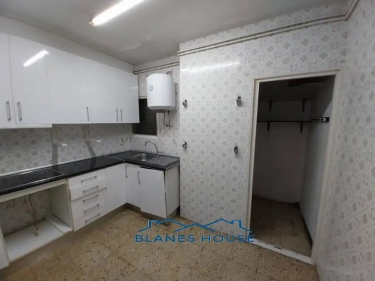 Flat for sale in Avenida Catalunya, imagen 6