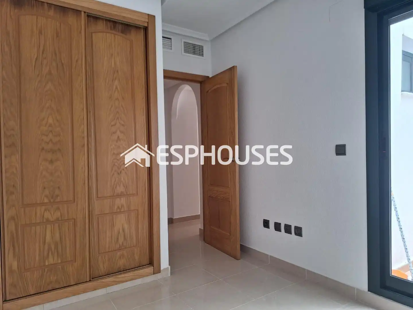 Apartamento en venta en Guardamar del Segura con Balcón
