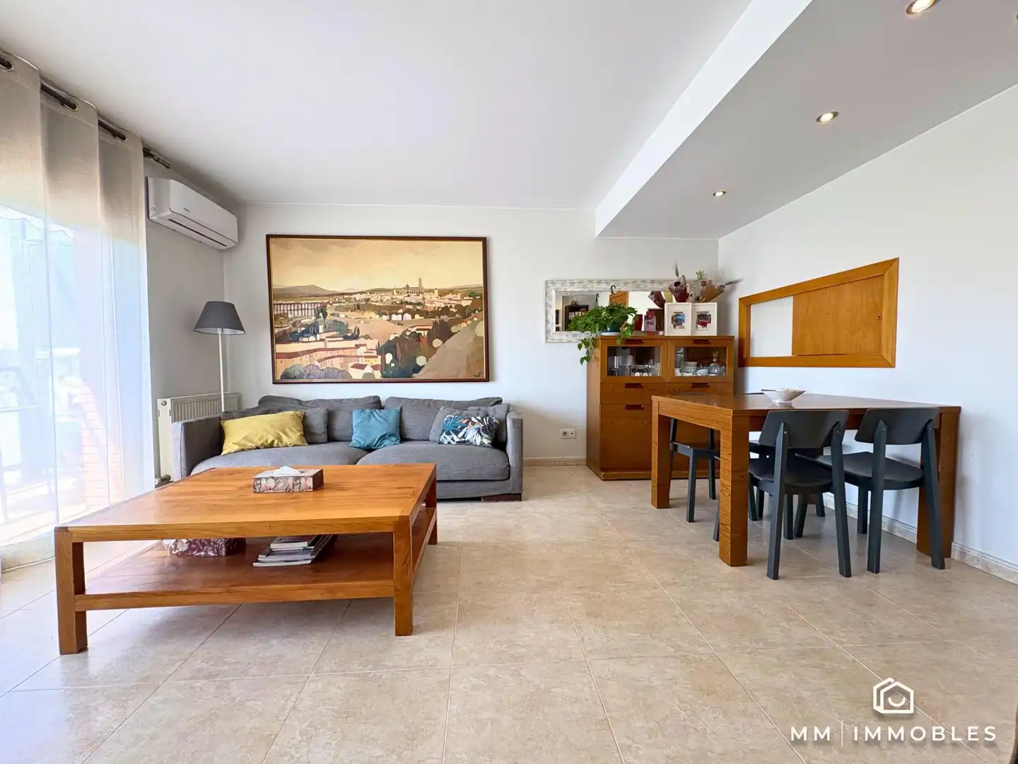 Wohnzimmer von Dachboden zum Verkauf in La Garriga mit Klimaanlage, Heizung und Abstellraum