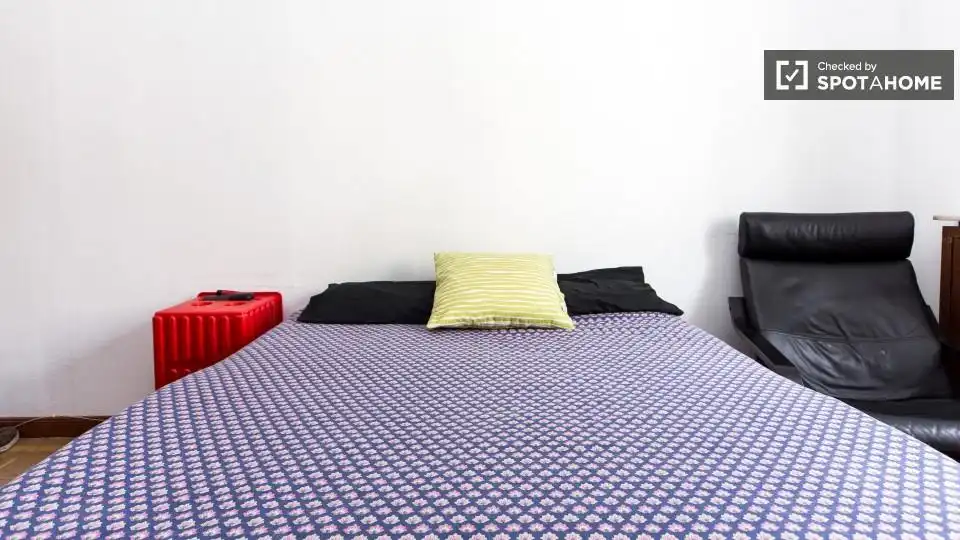 Room in Castellana