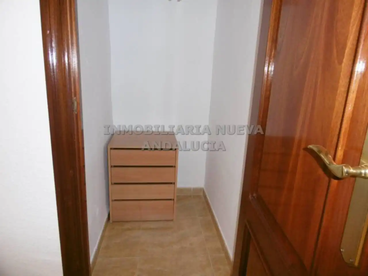 Piso de alquiler en Almería con Terraza y Amueblado