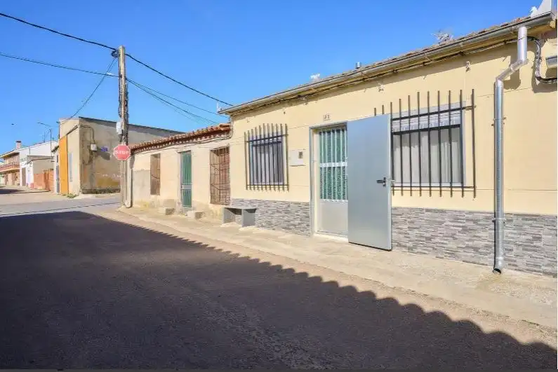 Vista exterior de Casa o xalet en venda en Pedraza de Alba
