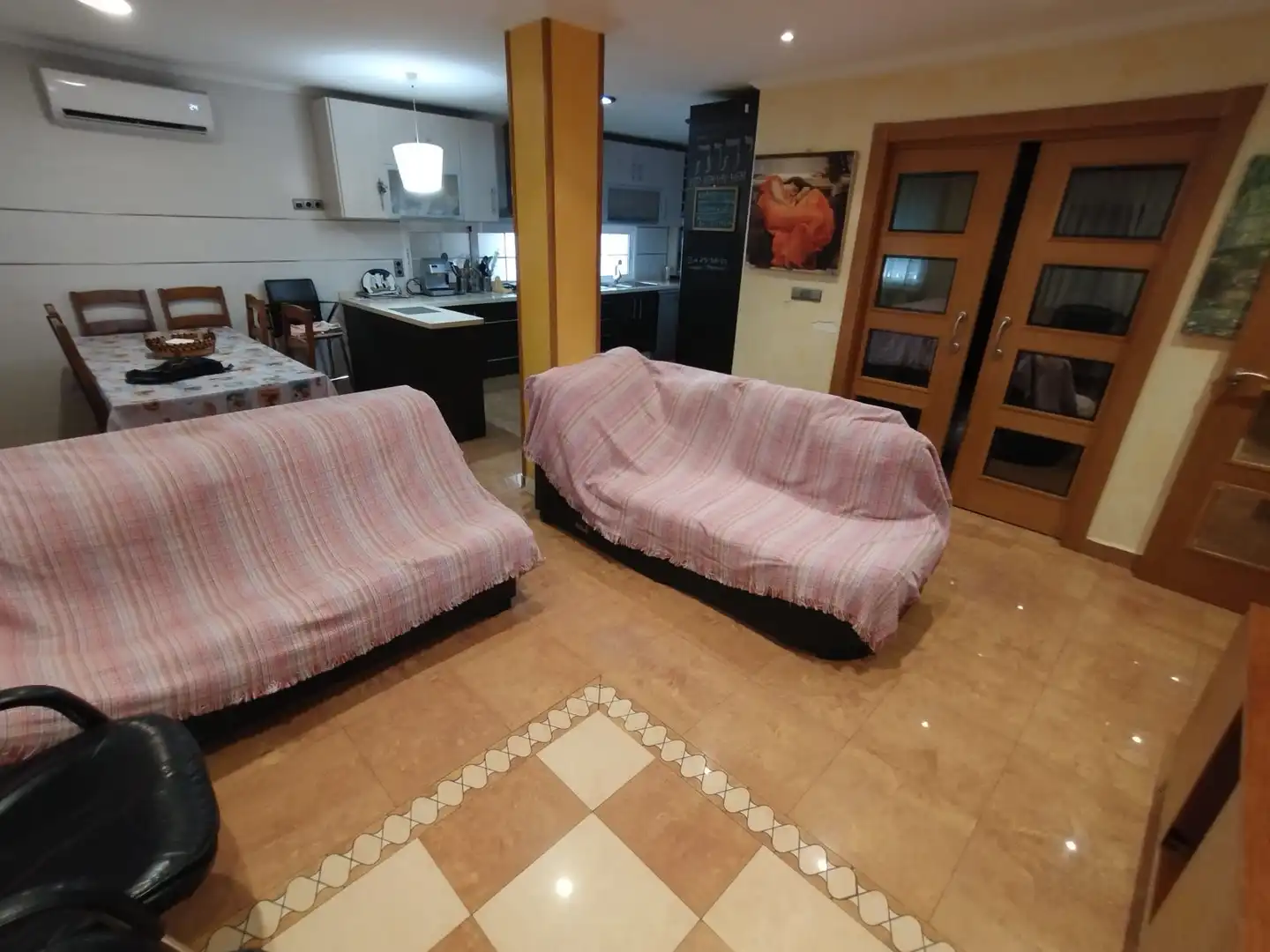 Sala d'estar de Casa o xalet en venda en Murcia amb Aire condicionat, Calefacció i Jardí privat