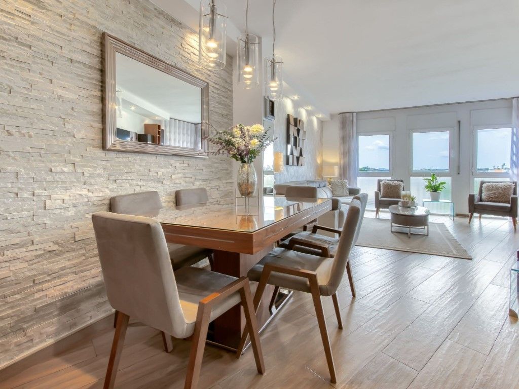 Dining room of Flat for sale in Figueres  with Air Conditioner