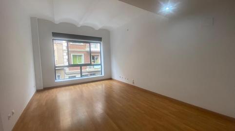 Foto 3 de Apartamento de alquiler en Carrer de Sugranyes, 28, Sants-Badal, Barcelona Capital