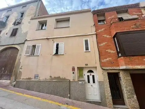 Außenansicht von Country house zum Verkauf in L'Espluga de Francolí