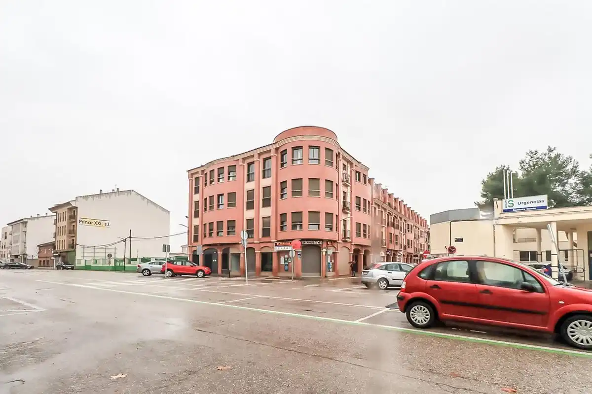 Mixed residential for sale in Calle Tierno Galván, imagen 10