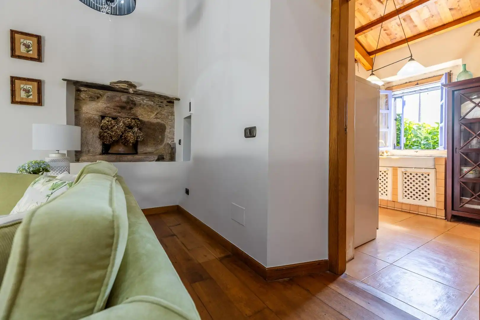 Sala de estar de Casa o chalet en venta en O Pino  con Calefacción, Jardín privado y Terraza