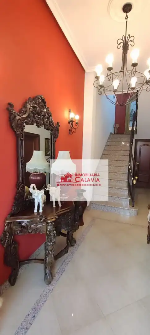 Casa con terrazza in vendita a Baeza