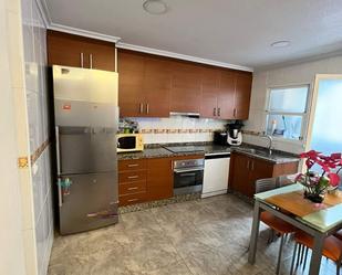 Kitchen of Flat for sale in Elche / Elx  with Air Conditioner