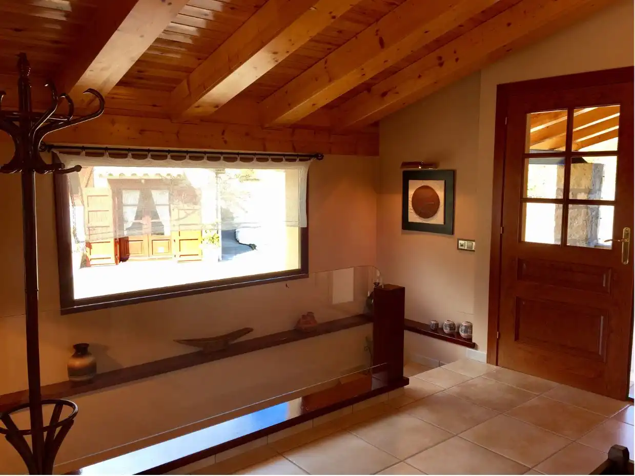 Country house zum Verkauf in Vallcebre mit Heizung, Privatgarten und Möbliert