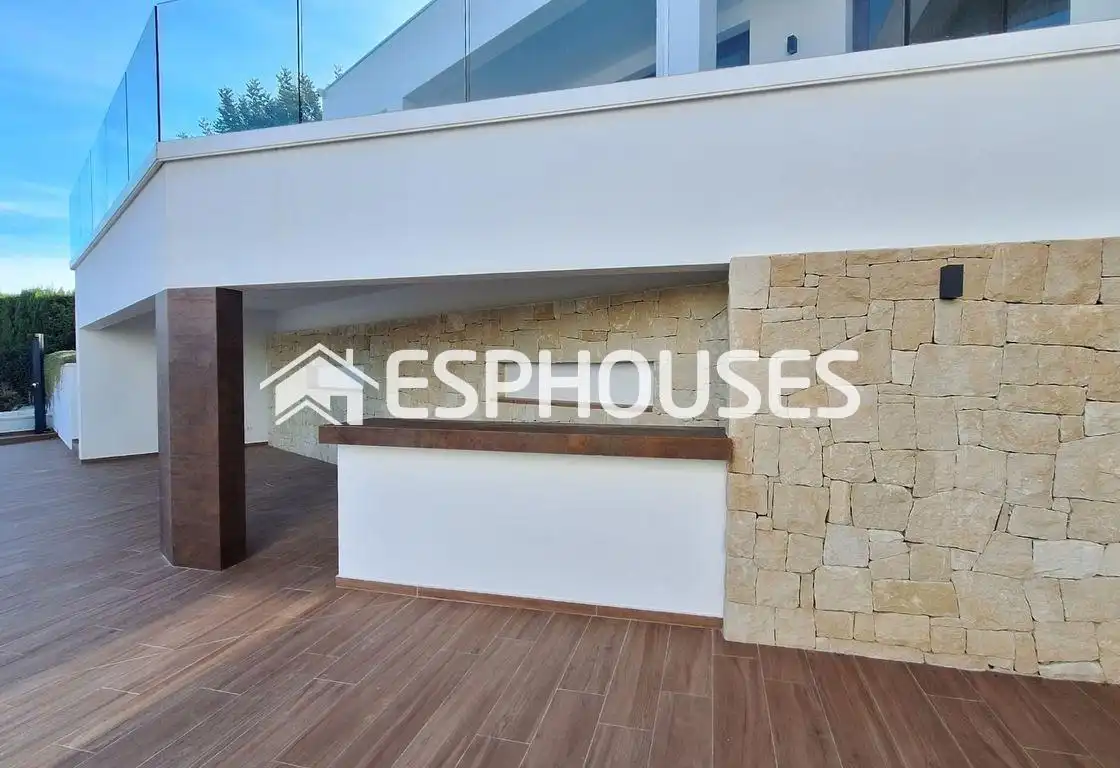 Terrasse von Haus oder Chalet zum Verkauf in Altea mit Klimaanlage, Schwimmbad und Haustechnik