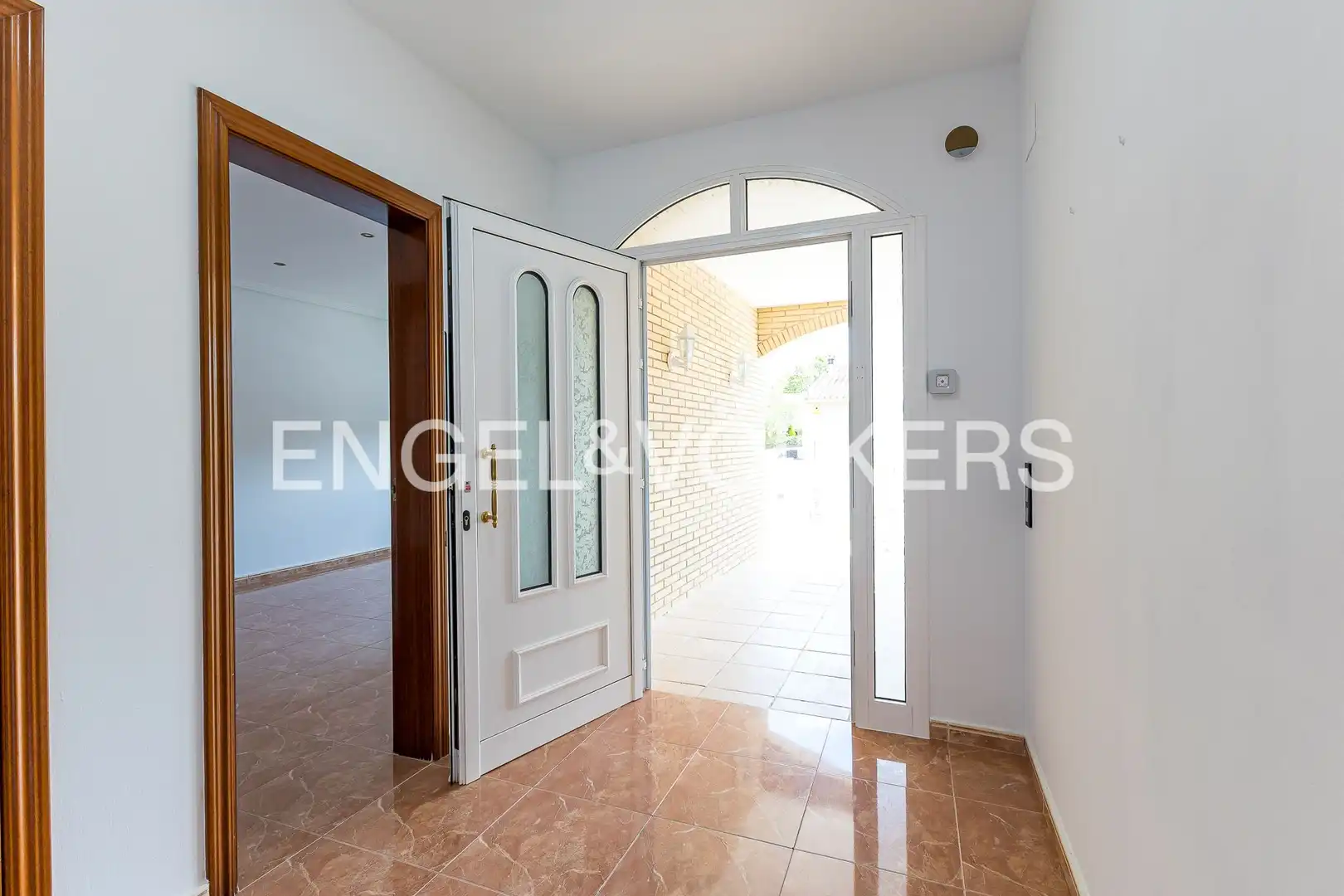 Casa o xalet en venda en Sant Cugat Sesgarrigues amb Aire condicionat i Calefacció