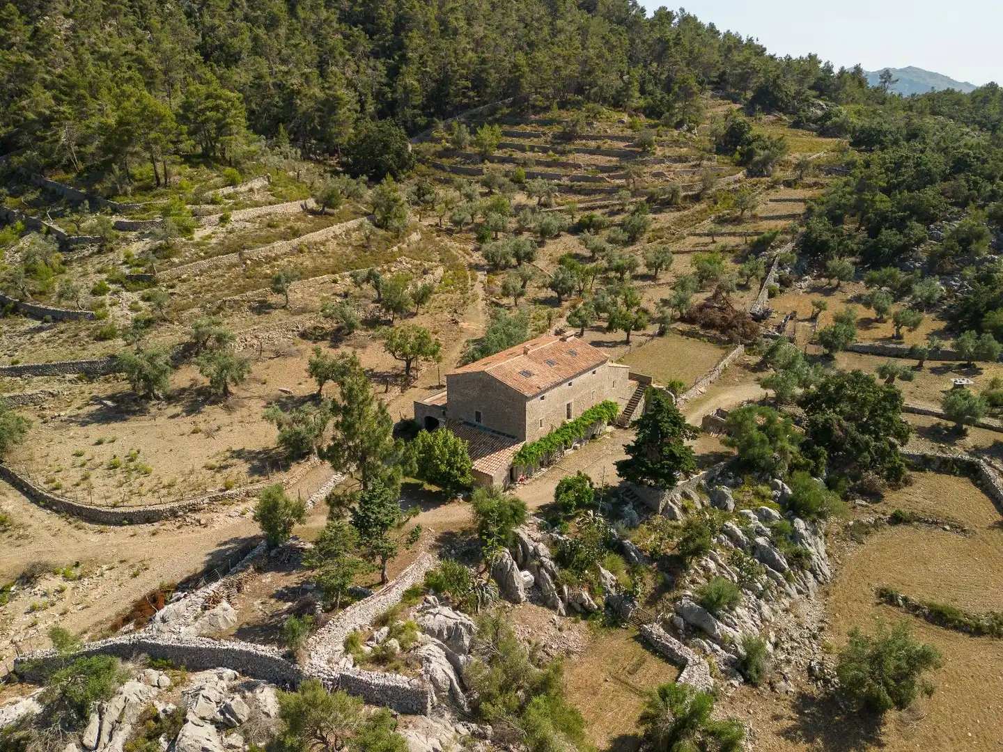 Finca rústica en venta en Escorca con Jardín privado, Terraza y Trastero