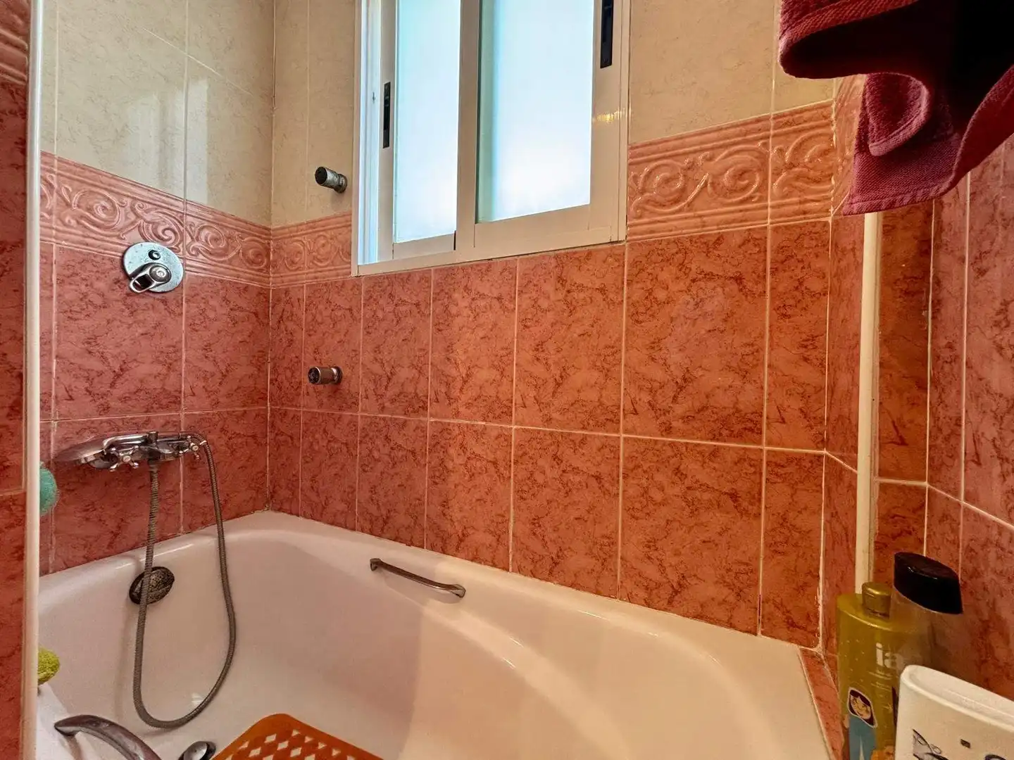 Bathroom of Houses for sale in Daimús  with Private garden, Terrace and Storage room