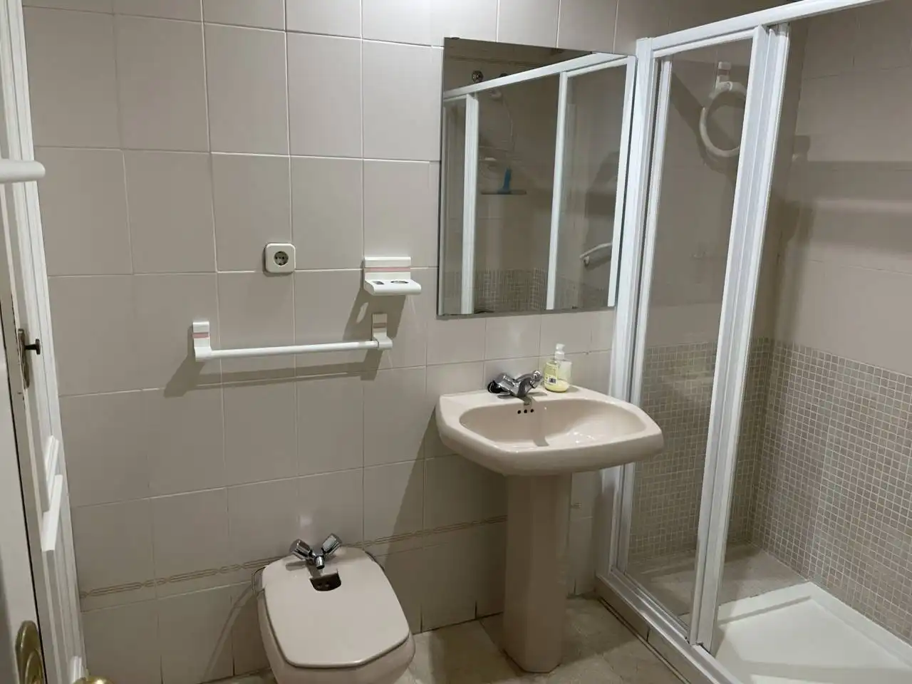 Baño de Piso en venta en Badajoz con Aire acondicionado, Terraza y Trastero