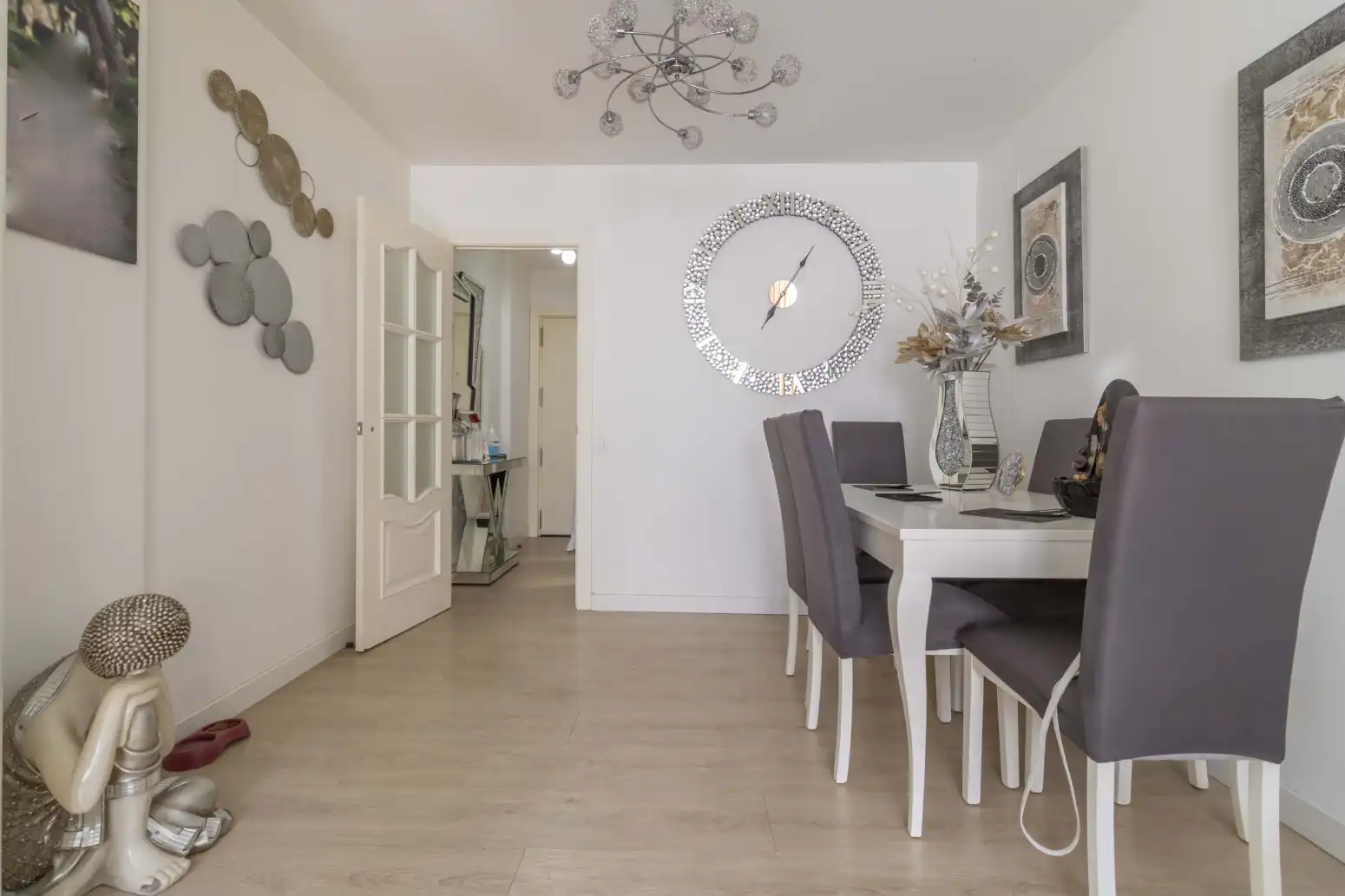 Comedor de Piso en venta en Sevilla con Aire acondicionado, Jardín privado y Piscina