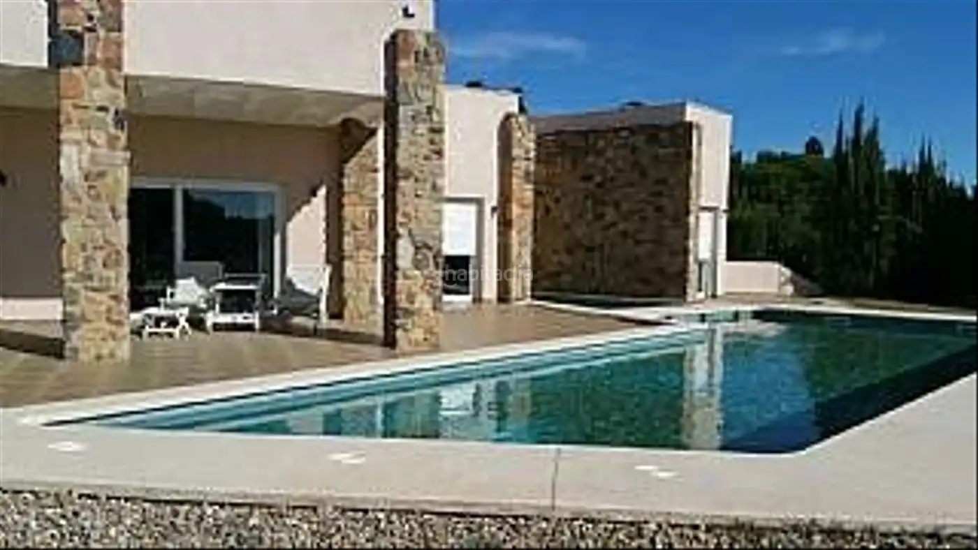 Maison rustique avec jardin à vendre à Grup Sant Pau 49