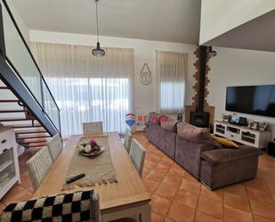 Living room of Single-family semi-detached for sale in Sils  with Air Conditioner and Terrace