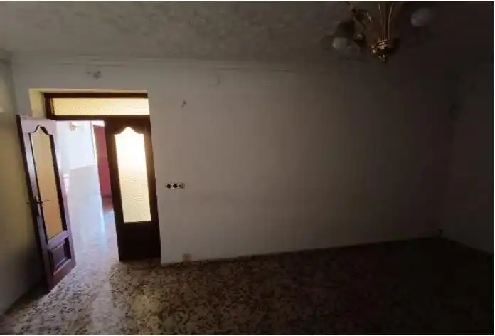 Casa o xalet en venda a C/ San Froilán , Las Mercedes - El Carmen