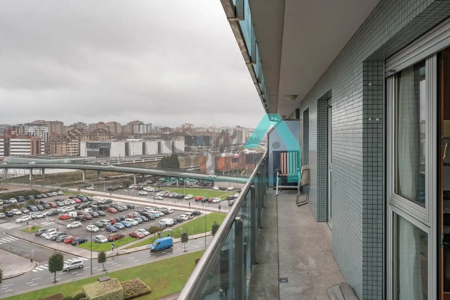 Terrassa de Pis de lloguer en Gijón  amb Calefacció, Parquet i Terrassa