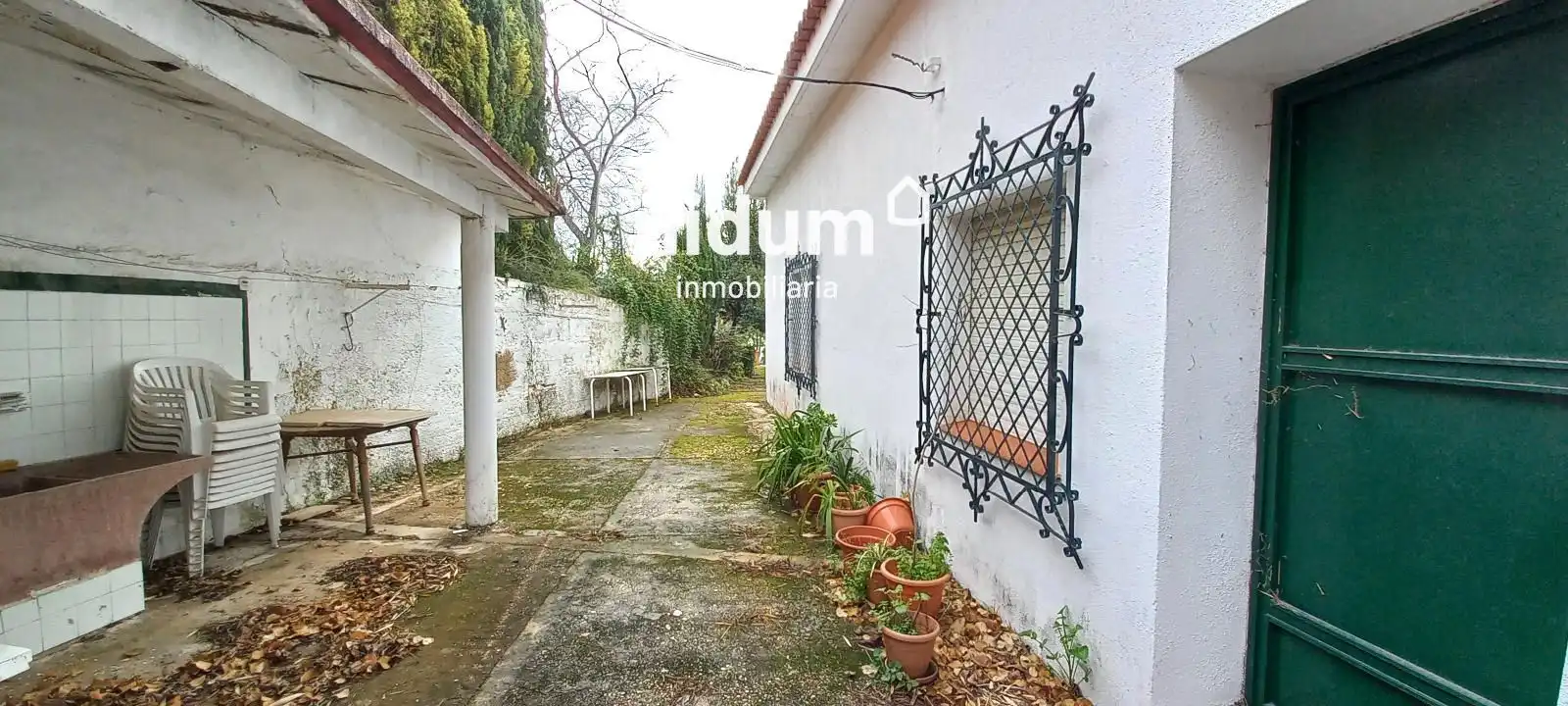 Vista exterior de Casa o xalet en venda en Xàtiva amb Aire condicionat, Traster i Piscina