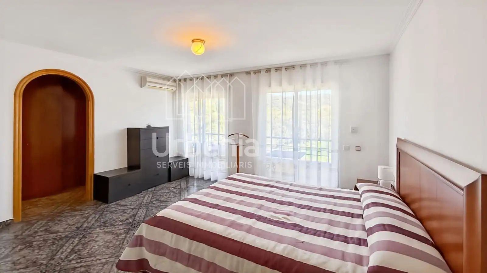 Bedroom of Flat for sale in Sant Cebrià de Vallalta  with Air Conditioner, Heating and Terrace