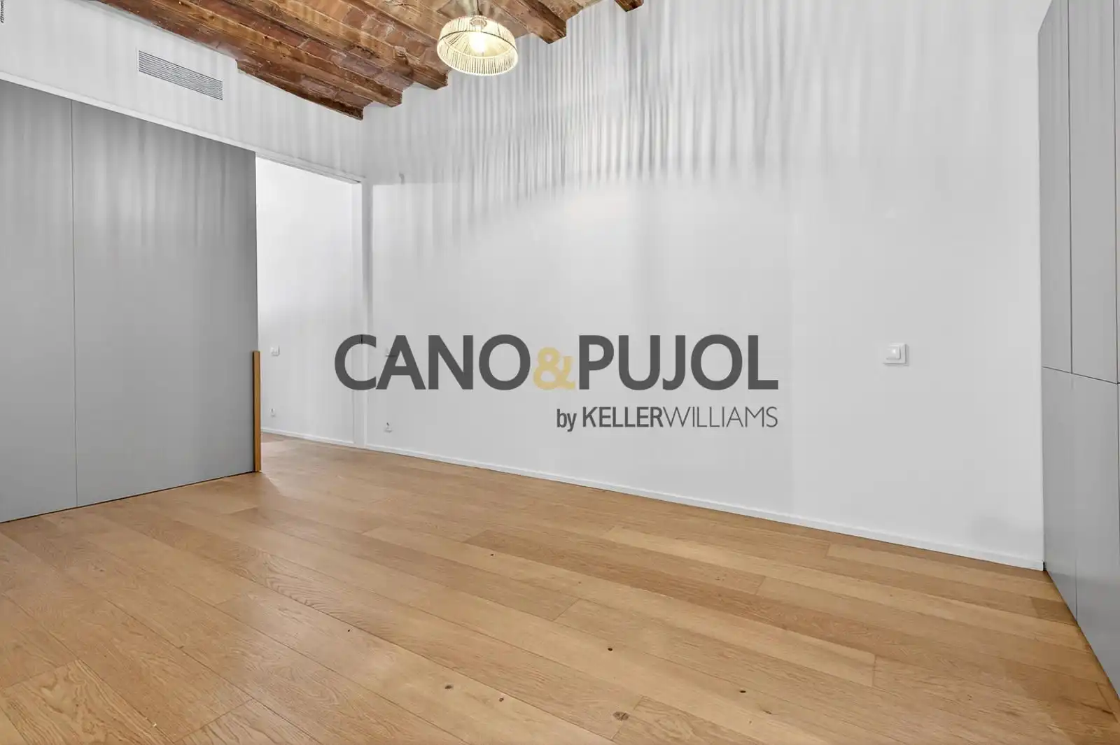 Flat for sale in DEL PI, Barri Gòtic