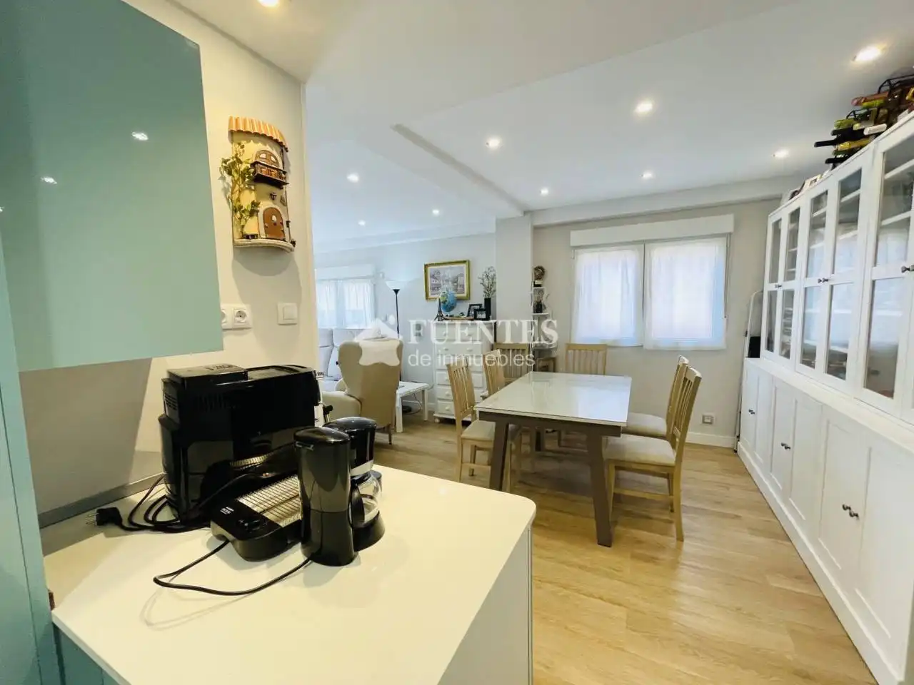 Vista exterior de Piso en venta en Alicante / Alacant con Aire acondicionado, Calefacción y Terraza