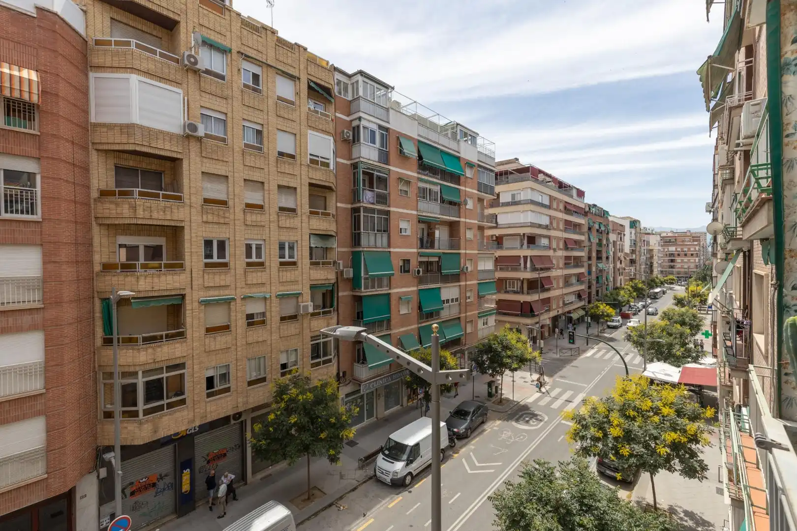 Vista exterior de Pis en venda en Granada