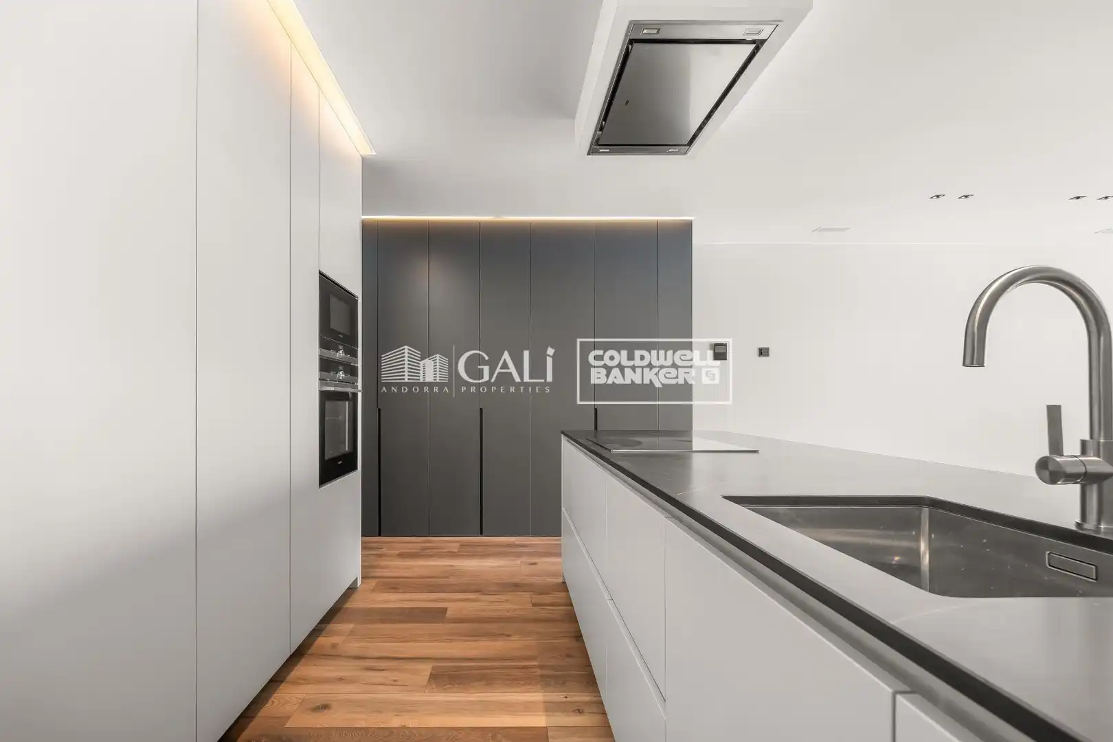 Kitchen of Flat for sale in Andorra la Vella  with Air Conditioner, Heating and Terrace