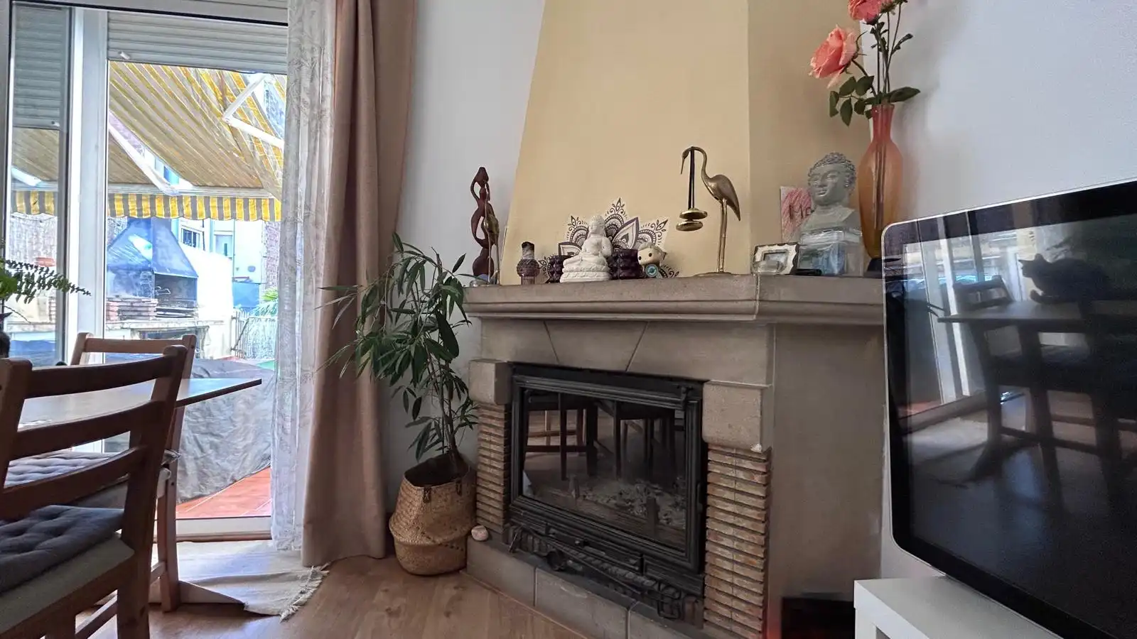 Living room of Detached homes for sale in Cornellà de Llobregat  with Terrace