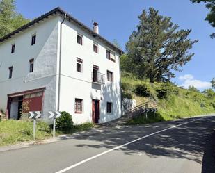Exterior view of House or chalet for sale in Elgoibar  with Balcony