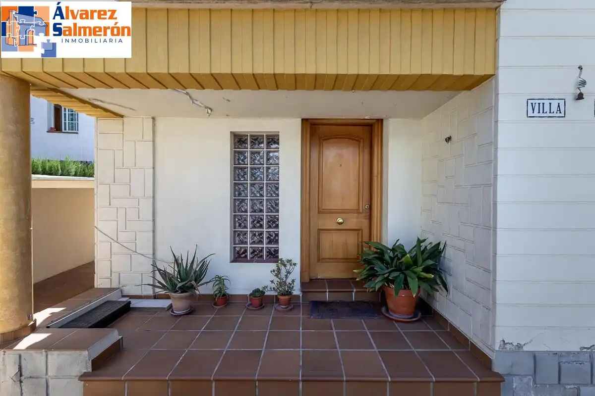 Villa con giardino in vendita a BAJO DE HUETOR, imagen 3