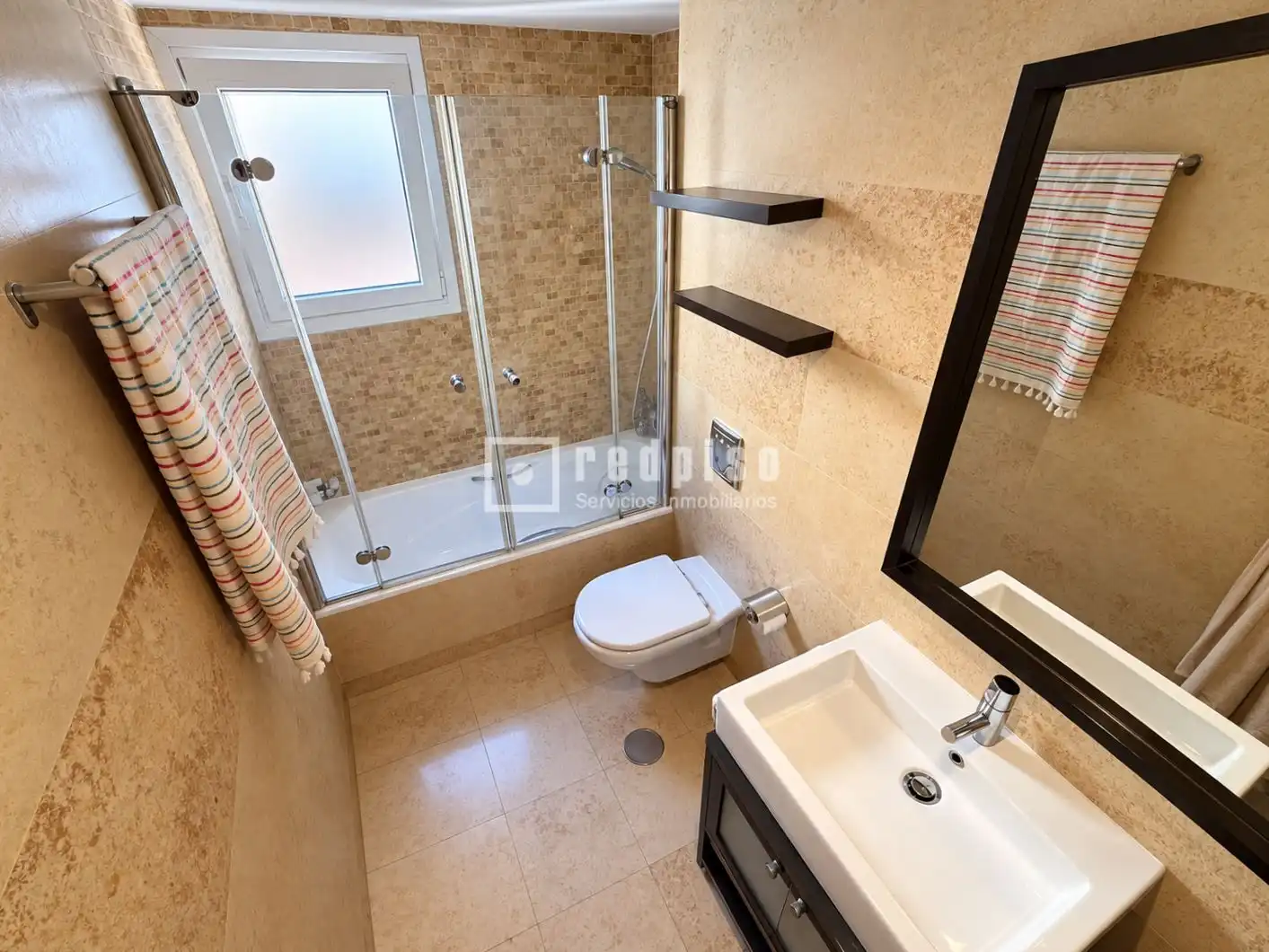 Baño de Piso en venta en Coslada con Aire acondicionado, Calefacción y Terraza