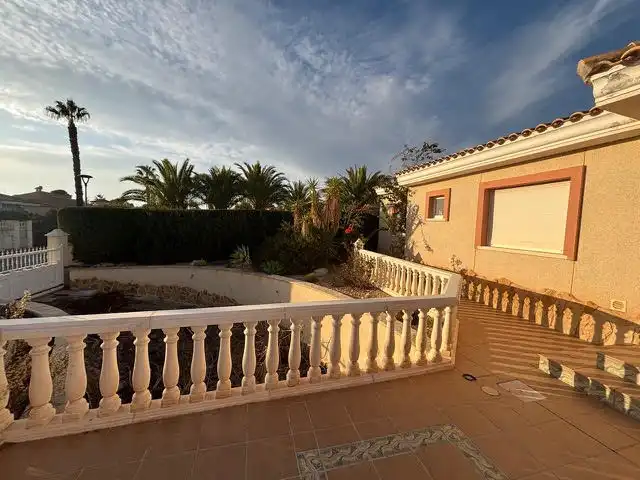 Detached house with pool for sale in Urbanización Pisnella 9, imagen 5